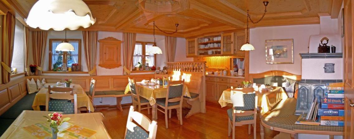 Gaestehaus Herbstbauernhof Siegsdorf Exteriör bild